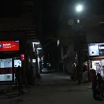 Rose Room Comfy Stay Couples & Family Friendly Close To Saket Metro Station