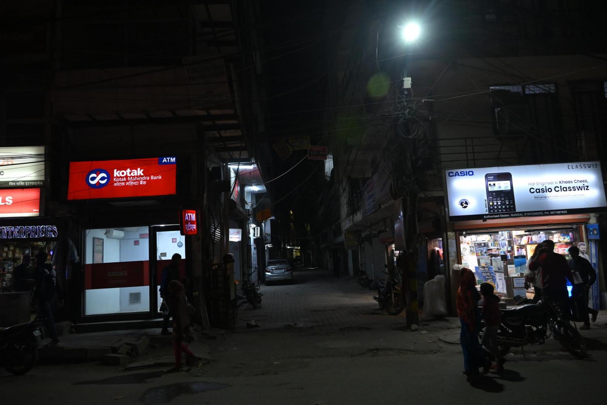 Rose Comfy Couples & Family Friendly Close To Saket Metro Station